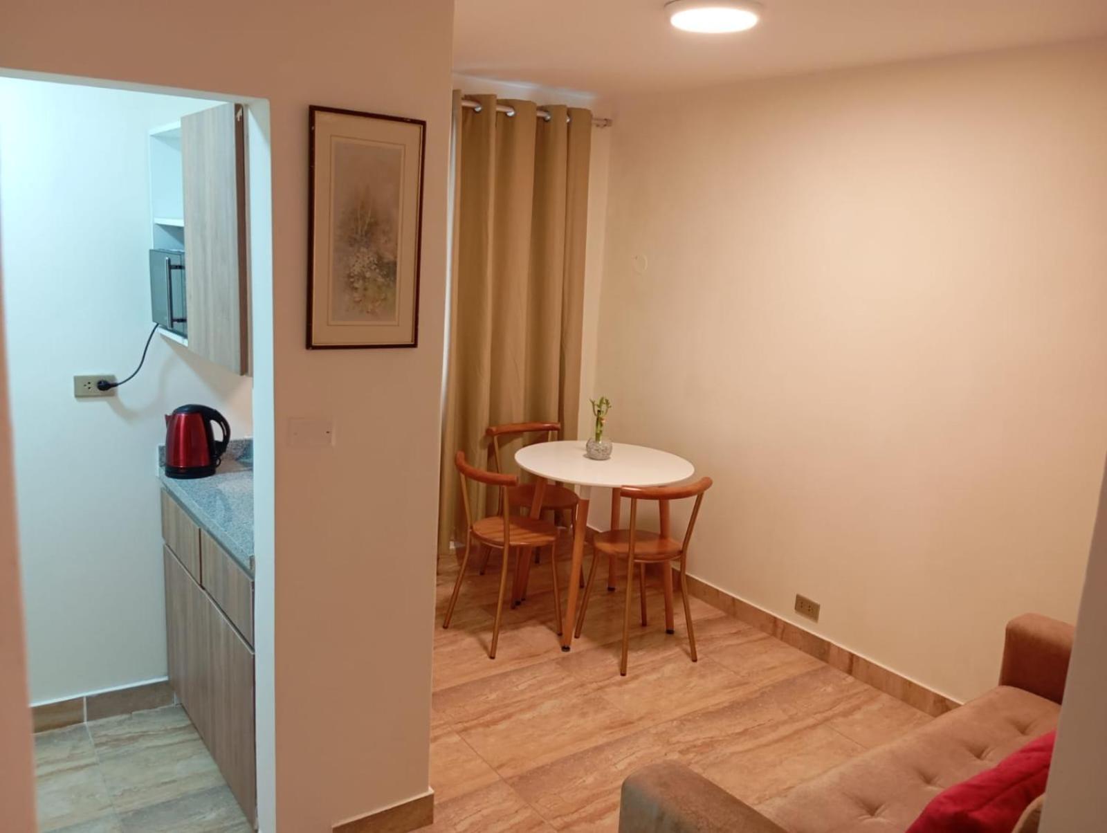 Hotel Soul Mate Inn Lima Bagian luar foto