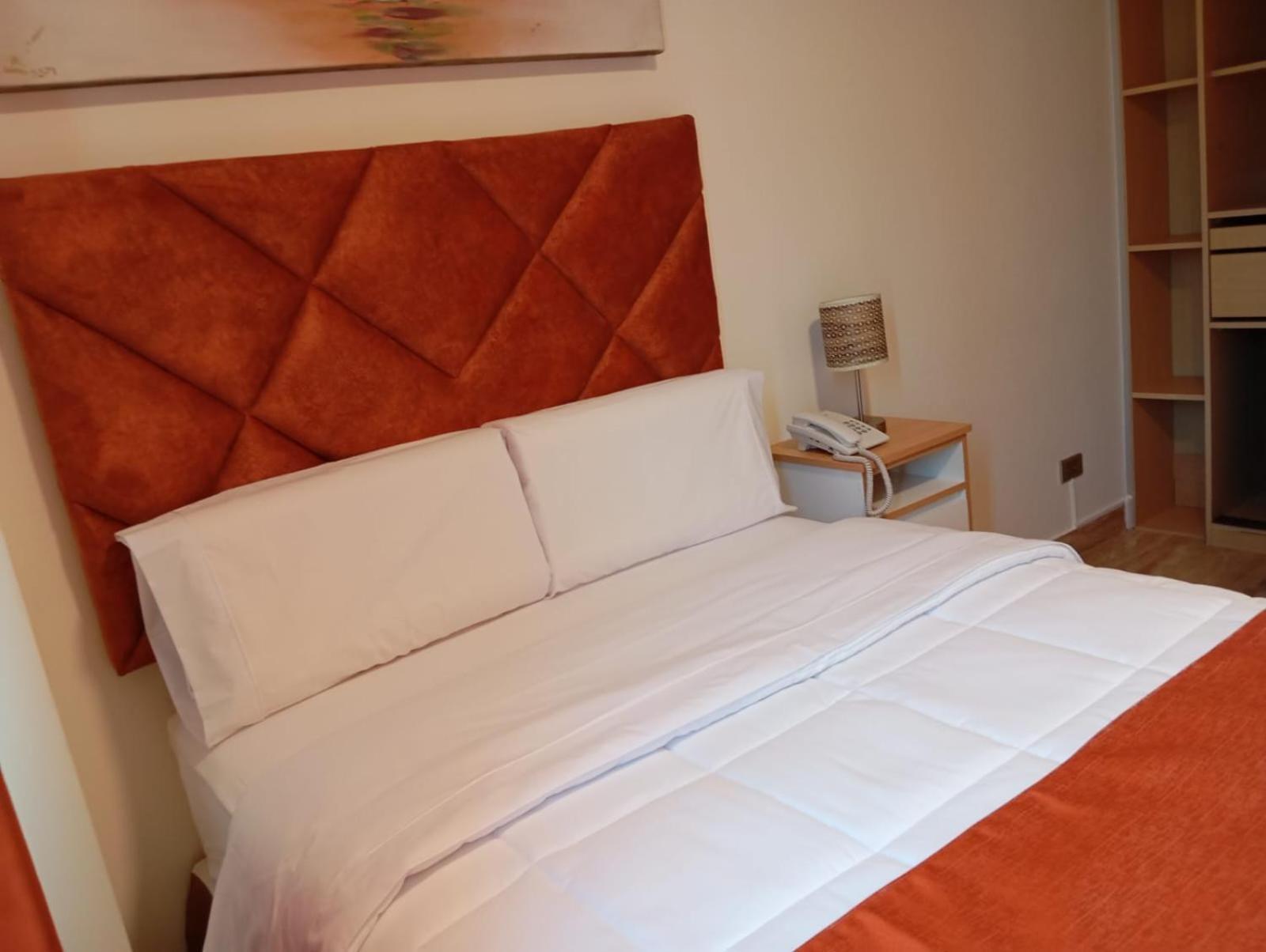 Hotel Soul Mate Inn Lima Bagian luar foto